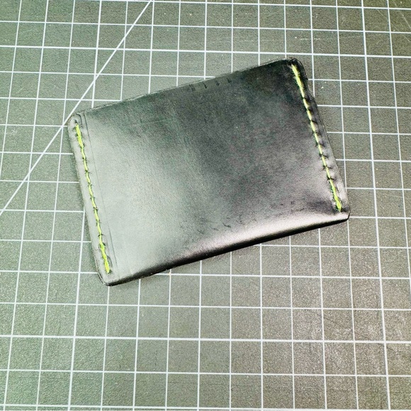 travel wallet ultra slim Horween (American) leather front pocket - Picture 3 of 7